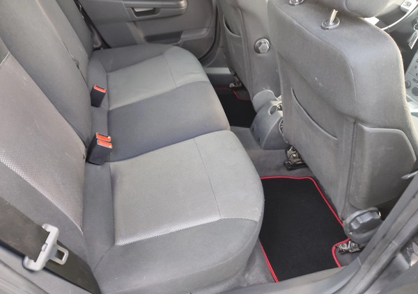Opel Astra cena 13500 przebieg: 256000, rok produkcji 2010 z Łapy małe 254